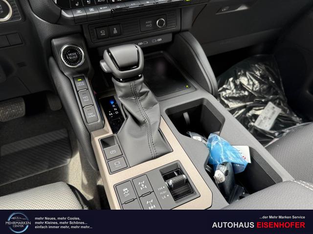 Toyota Land Cruiser 2.8 D-4D AT 5-S First Edition 