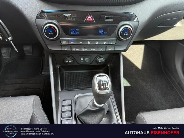 Hyundai TUCSON 1.6 T-GDI Navi SHZ AHK 18" Allwetter 