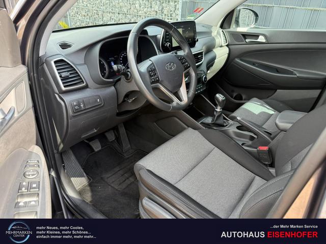Hyundai TUCSON 1.6 T-GDI Navi SHZ AHK 18" Allwetter 