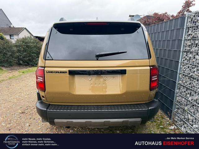 Toyota Land Cruiser 2.8 D-4D AT 5-S First Edition Pano 