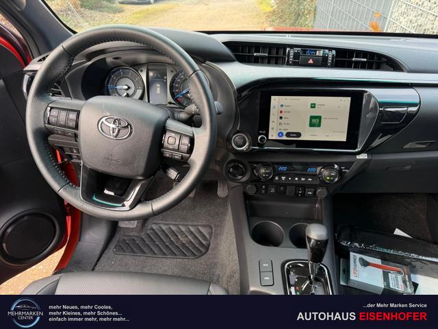 Toyota Hilux Extra Cab 2.8 D-4D AT 4WD Invincible Orange 