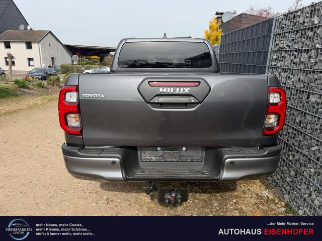 Toyota Hilux 2.8 D4D 48V AT Invincible AHK Lager 