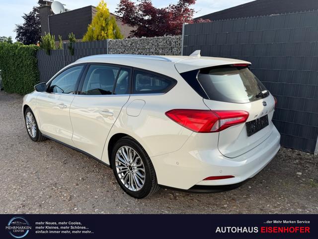 Ford Focus Turnier 1.0 EcoBoost 155 48V Titanium AHK Totwinkel 