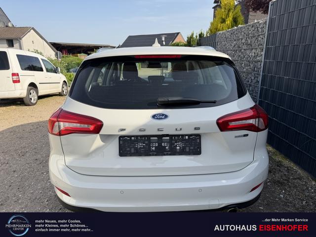 Ford Focus Turnier 1.0 EcoBoost 155 48V Titanium AHK Totwinkel 