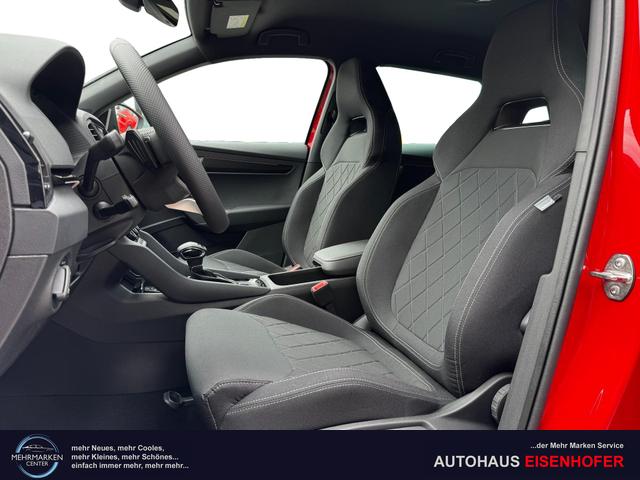 Neue Skoda Karoq Sportline top Austastung 