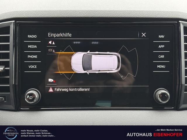 Neue Skoda Karoq Sportline top Austastung 