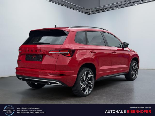 Neue Skoda Karoq Sportline top Austastung 
