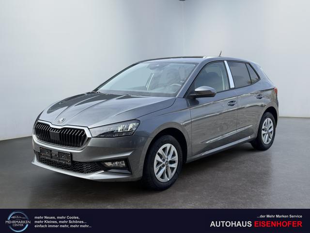 Skoda Fabia - Drive Plus 1.0 TSI DSG 2ZKlima AHK Apple 2 x PDC Sitzheizung 5J Garantie Kessy