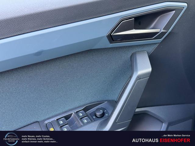 Seat Arona Style 1,0 TSI MO26 2ZoKlima ACC Kamera Sitzheizung Einparkhilfe Apple Car Play 5J Garantie 