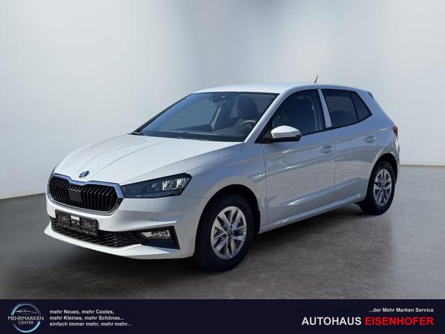 Skoda Fabia - Drive Plus 1.0 TSI DSG 2ZKlima AHK Apple 2 x PDC Sitzheizung 5J Garantie Kessy
