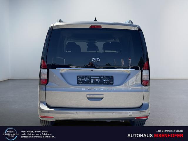 Ford Grand Tourneo Titanium