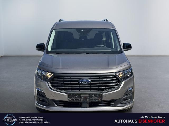 Ford Grand Tourneo Titanium