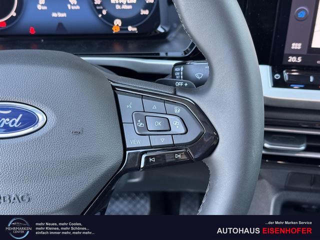 Ford Grand Tourneo Titanium