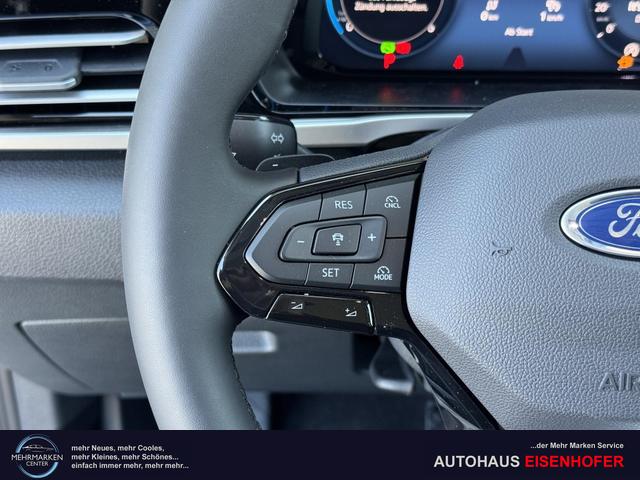 Ford Grand Tourneo Titanium