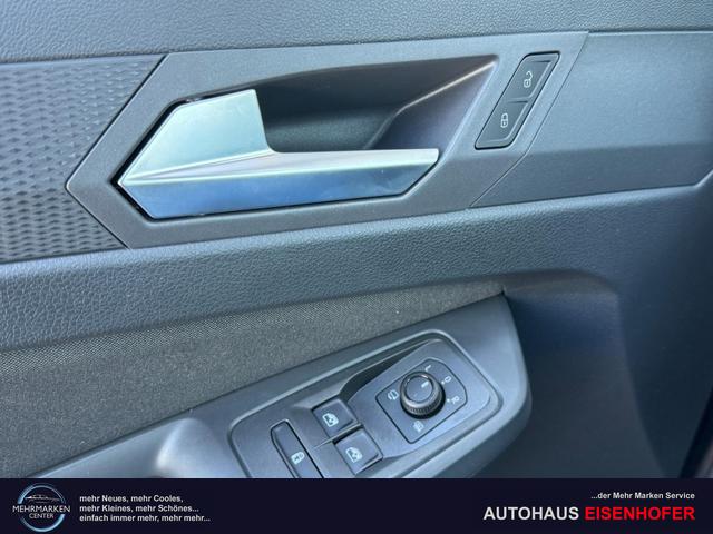 Ford Grand Tourneo Titanium