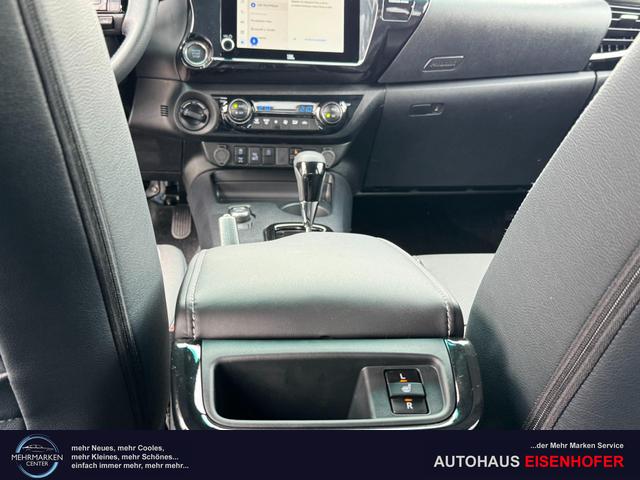 Reimport Toyota Hilux INVINCIBLE Double Cab 2.8 D-4D 4x4 kaufen