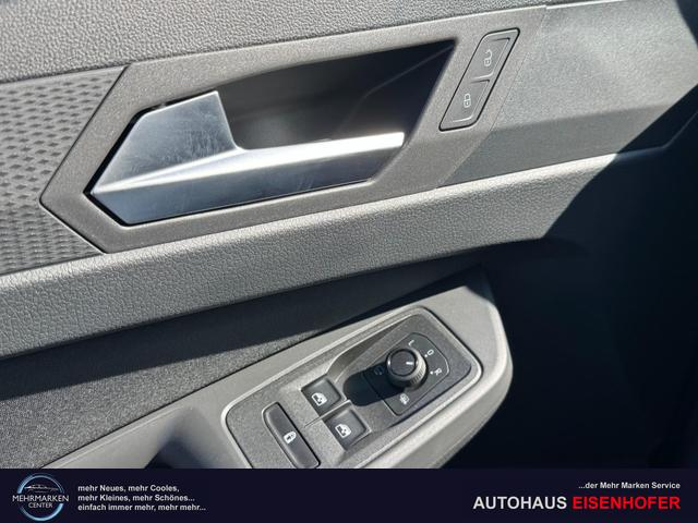 Reimport Ford Grand Tourneo Connect Titanium 1,5 L2 7 Sitzer kaufen
