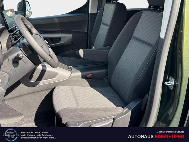 Toyota Proace City Verso 1,5 D-4D Family Automatik L2 7 Sitzer 2ZoKlima Einparkhilfe Apple Kamera 17 Zoll AluTempomat DAB 10 Display 