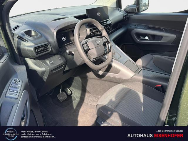 Toyota Proace City Verso 1,5 D-4D Family Automatik L2 7 Sitzer 2ZoKlima Einparkhilfe Apple Kamera 17 Zoll AluTempomat DAB 10 Display 