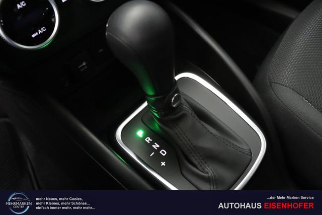 Tipo 5-Türer MY22 TIPO 5-Türer City Life Hybrid 1.5 GSE 96kW (130PS) DCT718 - Cinema Schwarz 645 - Stoff Schwarz "316 Rückfahrkamera mit dynamischen Führungslinien 3A4 Sicherheits-Plus-Paket 3A5 Convenience Plus-Paket 3B4 Style-Paket 452 Sitzheizung vorn 5CD Cinema Schwarz 7QC Uconnect™ NAV Navigationssystem und digitalem Audioempfang DAB+"