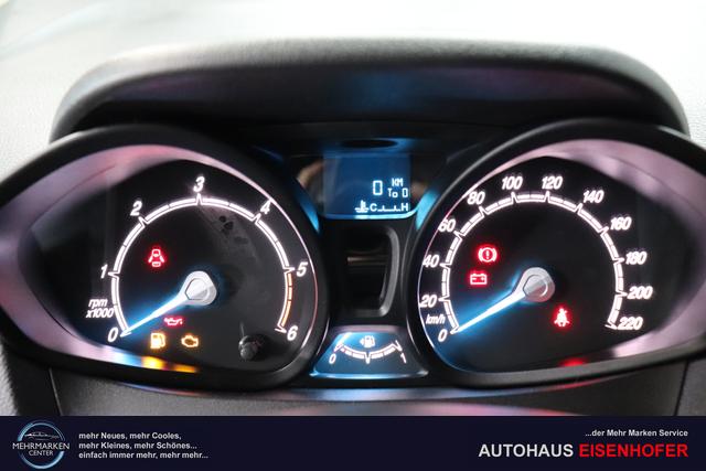Ford Transit Courier Trend 1.5 TDCi 100PS DieselChrome Blau Metallic Stoff Anthrazit Klimaautomatik