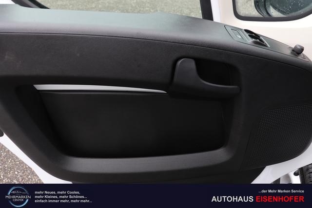 Fiat Ducato Easy Pro L4H2 verblecht 140 HDI MT Euro 6d-ISC-FCM Ducato Wei&szlig; (549) Darko Red Black (196) "144 Allwetterreifen 619 Heckfl&uuml;gelt&uuml;ren mit 260&deg; &Ouml;ffnung 6HQ Aufkleber Notrufnummern 853 Bedienungsanleitung Deutsch AGY Paket ""Techno Plus Visibility"" LHA LED-Beleuchtung im Laderaum"