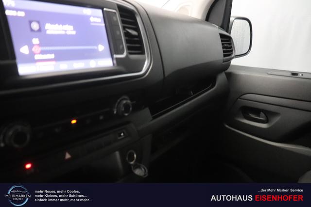 Scudo Scudo Kastenwagen L3 2.0 145 MT6 Kastenwagen549 - WEISS 969 - Standard Sitze "2QC Multifunktionale Beifahrersitzbank ""Eat and Work"" 3OM verstärktes LED Licht im Laderaum 7ET Komforttrennwand Verglast Mit Kleiderhaken A04 Paket ""Assist"" A06 Paket ""Worksite"" CKD Holzboden Laderaum 9mm Mit Antirutschbeschichtung, Inkl. Sei"