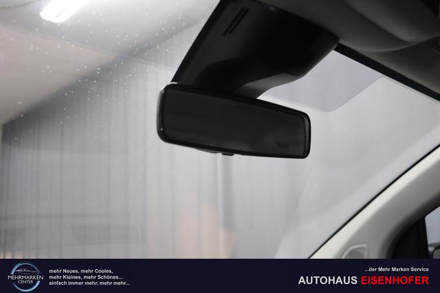 Scudo Scudo Kastenwagen L3 2.0 145 MT6 Kastenwagen632 - Schwarz 969 - Standard Sitze "2QC Multifunktionale Beifahrersitzbank ""Eat and Work"" 3OM verstärktes LED Licht im Laderaum 7ET Komforttrennwand Verglast Mit Kleiderhaken A04 Paket ""Assist"" A06 Paket ""Worksite"" CKD Holzboden Laderaum 9mm Mit Antirutschbeschichtung, Inkl. Sei 632 Schwarz"