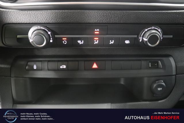 Scudo Scudo Kastenwagen L3 2.0 145 MT6 Kastenwagen632 - Schwarz 969 - Standard Sitze "2QC Multifunktionale Beifahrersitzbank ""Eat and Work"" 3OM verstärktes LED Licht im Laderaum 7ET Komforttrennwand Verglast Mit Kleiderhaken A04 Paket ""Assist"" A06 Paket ""Worksite"" CKD Holzboden Laderaum 9mm Mit Antirutschbeschichtung, Inkl. Sei 632 Schwarz"