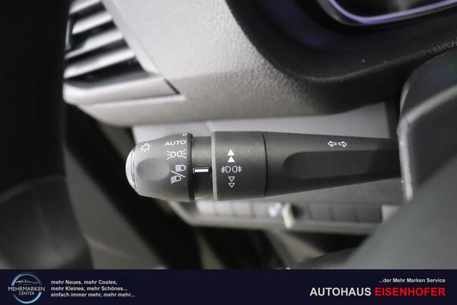 Scudo Scudo Kastenwagen L3 2.0 145 MT6 Kastenwagen632 - Schwarz 969 - Standard Sitze "2QC Multifunktionale Beifahrersitzbank ""Eat and Work"" 3OM verstärktes LED Licht im Laderaum 7ET Komforttrennwand Verglast Mit Kleiderhaken A04 Paket ""Assist"" A06 Paket ""Worksite"" CKD Holzboden Laderaum 9mm Mit Antirutschbeschichtung, Inkl. Sei 632 Schwarz"