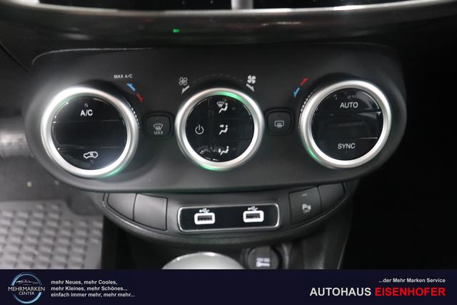 500X MY23 SPORT HYBRID 1.5 GSE 96 kW (130 PS)296 - Gelato Weiß 328 - Stoff "Arrow Electro" Schwarz