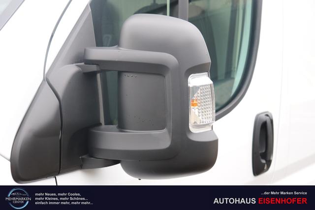 Fiat Professional Ducato series 9 35 L4H2 Kawa verblecht 140 MJT Euro-6D-Final MT 549 - Ducato Weiß "076 Sitzbezug Schwarz mit Ducato-Logo auf Kopfstütze" "502 Beifahrerairbag für Beifahrerdoppelsitz 5W3 Paket ""Techno Nav"" 5W6 Paket ""Visibility"" 5YJ Paket ""City"" 619 Heckflügeltüren 260 Grad Öffnung (Bei Auswahl Opt. 619 i.V.m. 519.muss Opt. 029 mitbestellt werd 6JA Starre Anhängerkupplung 835 Ablagefach im Dach (Serie bei Maxi 40 + Doka) 92P Kraftstofftank 75 Liter JKU 230-Volt-Steckdose an der Mittelkonsole 077 verstärkte Federn hinten SERIE"
