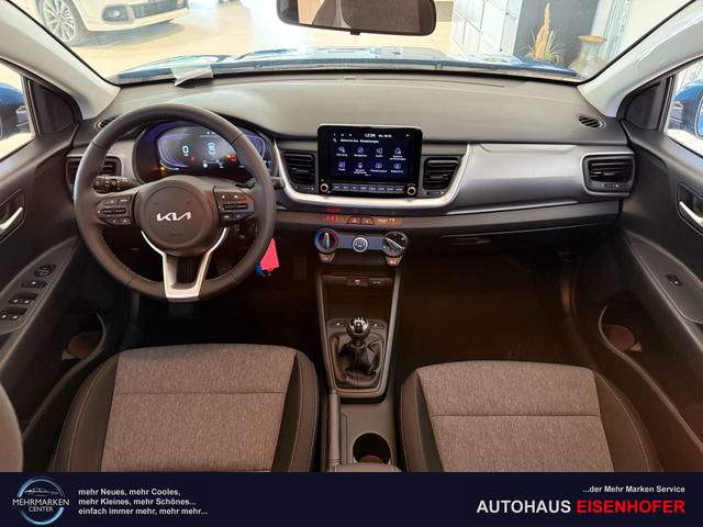 Kia Stonic Blau