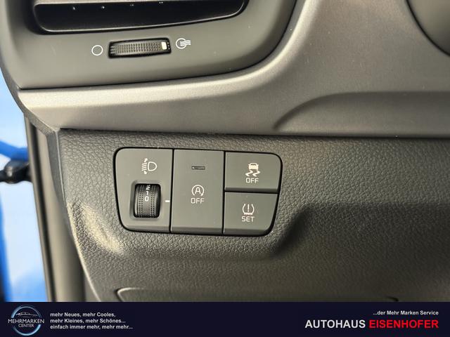 Kia Stonic Blau