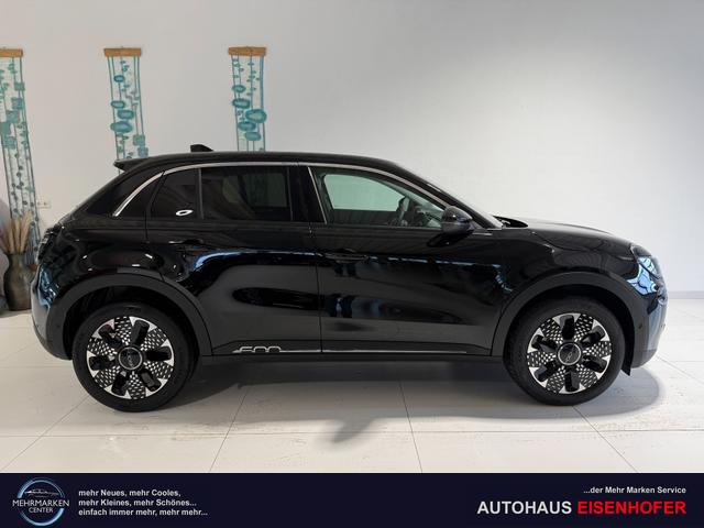 Fiat 600 La Prima Cinema Schwarz