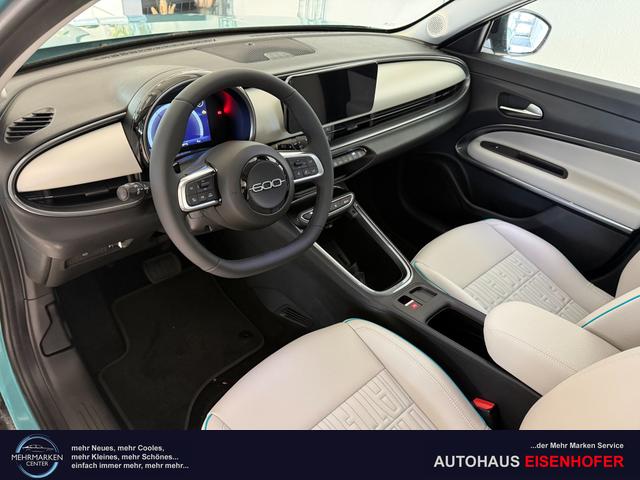 Fiat 600 La Prima Aqua Blau