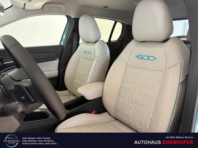 Fiat 600 La Prima Aqua Blau