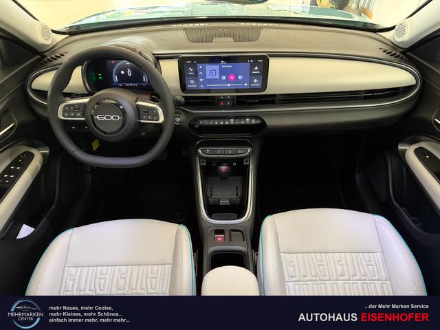 Fiat 600 La Prima Aqua Blau