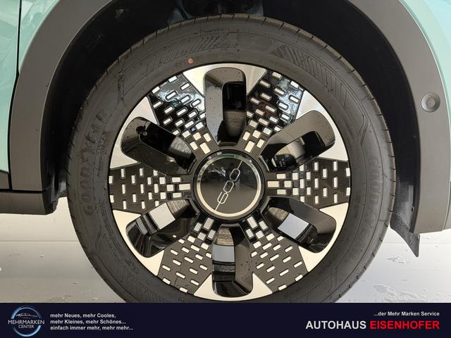 Fiat 600 La Prima Aqua Blau Bicolore