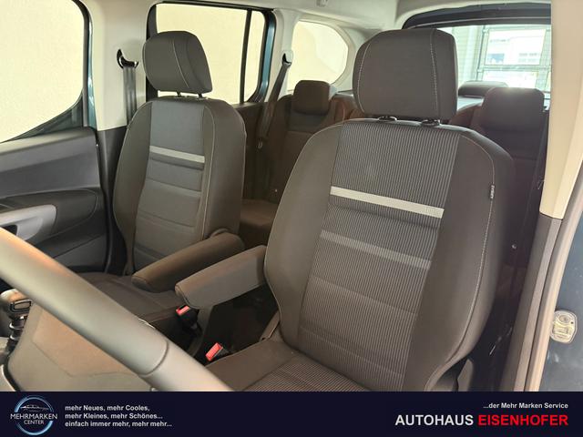 Fiat Doblo L2 Blau Metallic