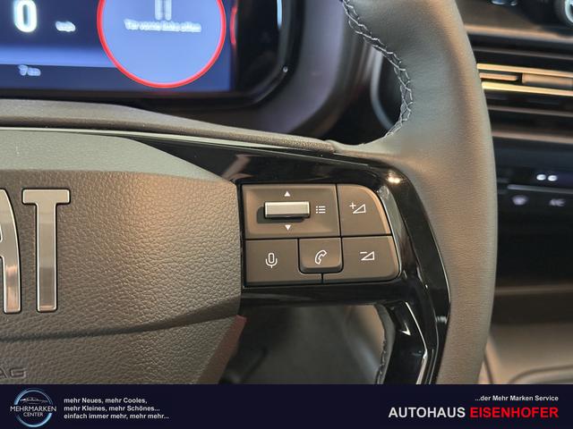 Fiat Doblo L2 Blau Metallic