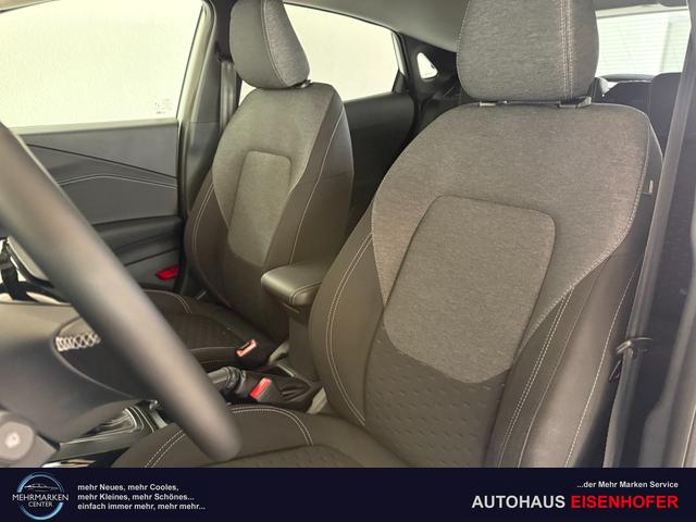 Ford Puma Titanium Frozen White