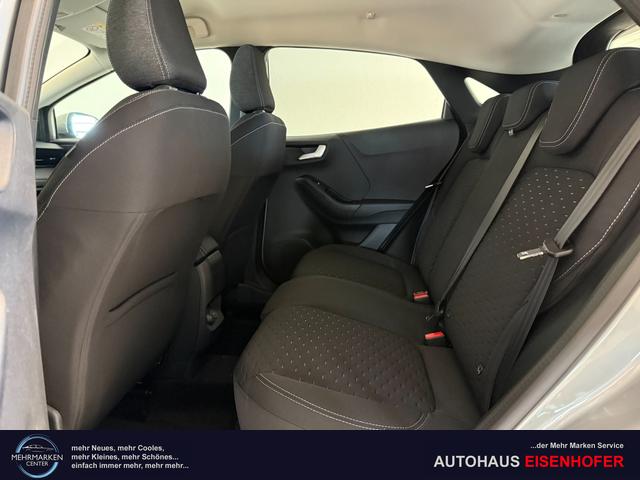 Ford Puma Titanium Solar Silber