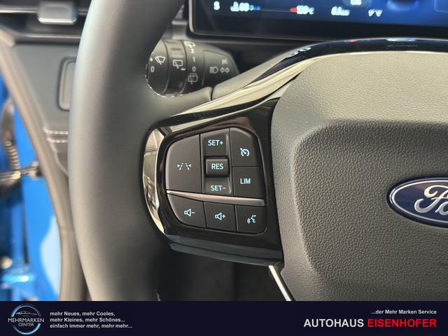 Ford Puma Titanium Digital Aqua Blau