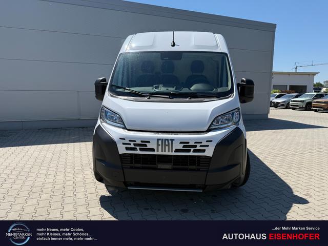 Fiat Ducato - L3H2 3.5T Maxi 2.2 Diesel 103kW (140PS) Radio, Federung hinten, Verst&auml;rkt (Doppelblattfederung), R&uuml;ckfahrkamera, Ersatzrad, Heckt&uuml;ren mit &Ouml;ffnungswinkel 260&deg;, Dachablage &uuml;ber der Frontscheibe, 15 Zoll Stahlfelgen uvm.