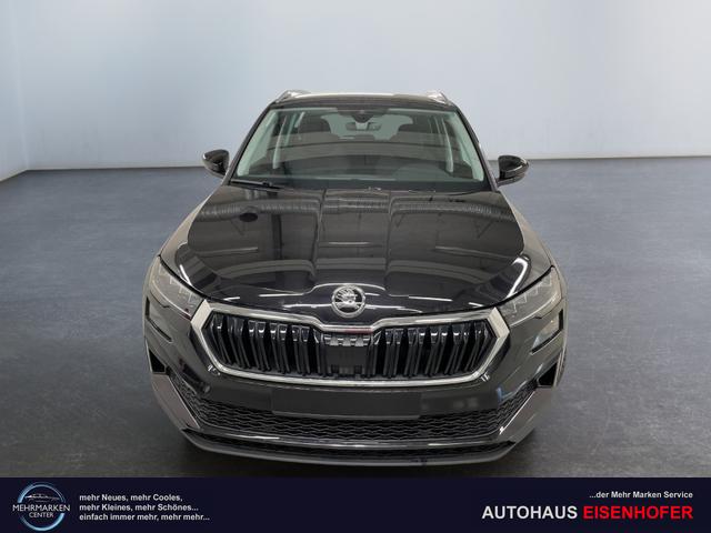 Skoda Karoq Selection 1.5 TSI DSG 150PS/110kW 2026 +AHK +18"ALU +KESSY +BHZ. Lenkrad 