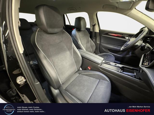 Volkswagen Passat Variant Elegance 2.0 TDI EVO SCR 150PS/110kW DSG7 2026 +AHK +360 +TRAVEL ASSIST +AKUSTIK 