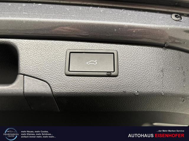 Volkswagen Passat Variant R-Line 2.0 TDI SCR 4Motion 193PS/142kW DSG7 2026 +PANO+AHK+360+BLACK-STYLE 