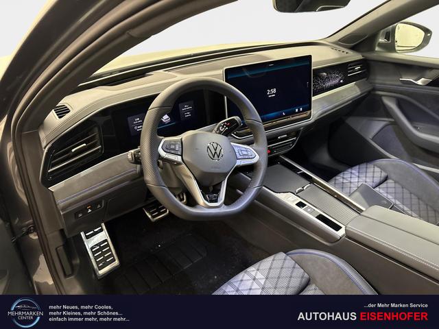 Volkswagen Passat Variant R-Line Reserviert 2.0 TDI SCR 4Motion 193PS/142kW DSG7 2026 +AHK +360 +PANO +HuD 