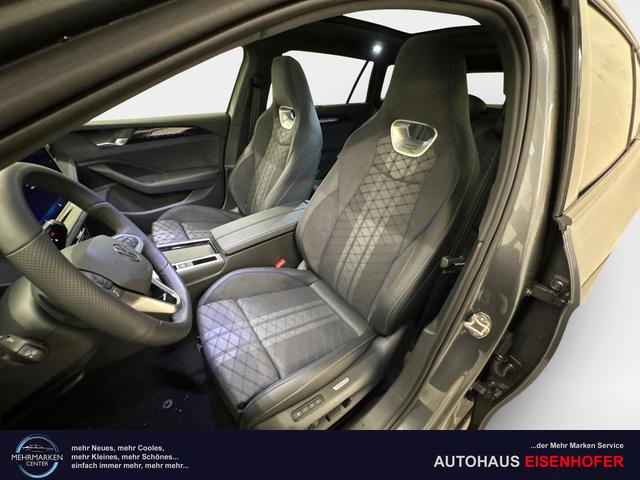 Volkswagen Passat Variant R-Line 2.0 TSI 4Motion 265PS/195kW DSG7 2026 +AHK+PANO+BLACK+360+TRAVEL ASSIST 